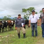 Procurador regional inspecciona Granja Ganadera de Calzada y constata correcto funcionamiento 