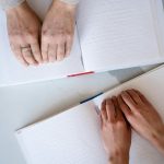 Realizan capacitación para el aprendizaje del sistema de Lecto-Escritura Braille