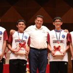 Gobernador Walter Grundel reconoce a 85 estudiantes destacados en competencias nacionales