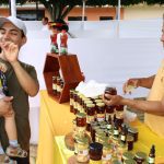 Más de 1500 personas asistieron a la feria apícola por el Día Mundial de la Abeja