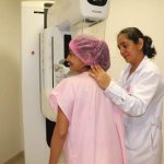 Hospital II-2 Tarapoto promueve detección temprana de cáncer de mama con mamografías gratuitas